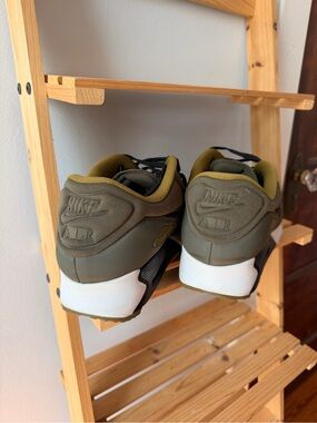 Nike Men's Olive Green and White Athletic Sneakers